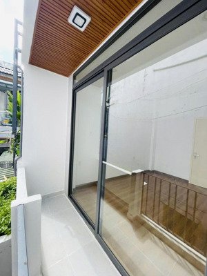 hiếm , nhà đẹp quận 8 , nhà mới dọn vào ở ngay . 30m2, nhỉnh 3 tỷ