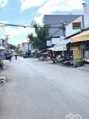 mặt tiền chợ minh phát đường thạnh xuân 21, q12 - diện tích 79m2 (4.5x18), sẵn dòng tiền ổn định.