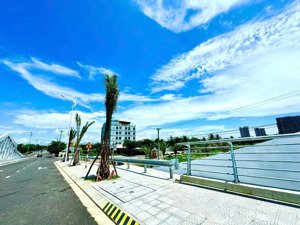 bán nhanh lô đất trục thông thẳng ra sông cổ cò gần biển giá rẻ nhất thị trường