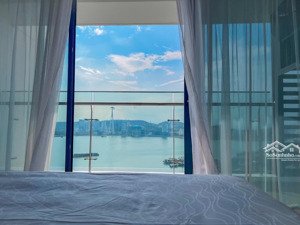 chính chủ bán căn studio view trực diện biển tầng trung xem pháo hoa