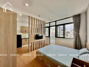 cho thuê 1pn ban công nằm tại trục đường chính trần quốc toản - quận 3