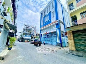 hxh giáp bắc hải 4 tầng 10 phòng ngủ dt: 80m2 ( sổ vuông vứt) nhỉnh 10tỷ