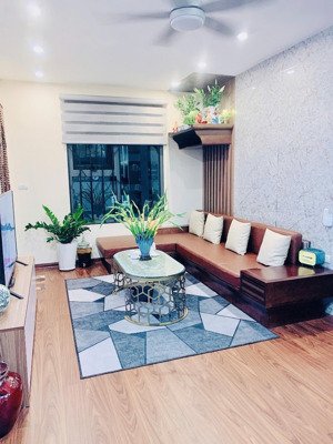 bán chung cư hanoi homeland, long biên. full nội thất xịn. 62m2, 2pn, 2vs. 4.15 tỷ, bao phí