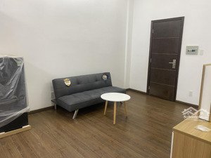 cho thuê căn hộ tầng trệt full nội thất ngay khu tên lửa