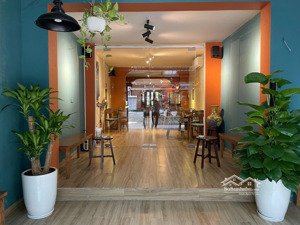 cho thuê mbkd 2 mặt tiền tầng 1 nhà b2 phố trần huy liệu, giảng võ, hn