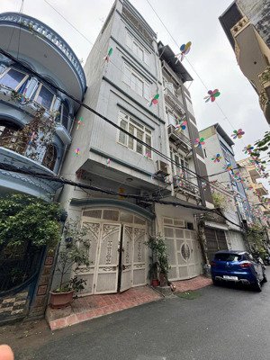 cho thuê nhà riêng, diện tích sàn 40m2, 5 tầng, 10 phòng kiên cố