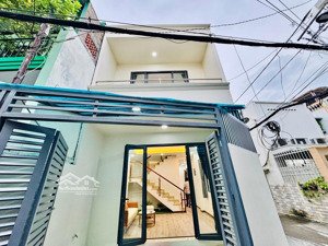 kẹt tiền bán nhà đường oto ở ngô gia tự-p4-q10.giá 2tỷ880/71,1m2, cho thuê 20tr,gần trường tiểu học