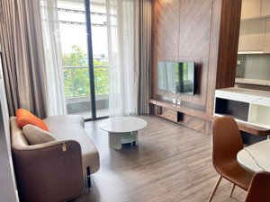 cho thuê cc 3pn2wc, 95m2 tại vinhomes symphony, góc hai ban công đn - tn view công viên khủng long