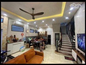 chuẩn nét! nhà nguyễn trãi 34m, lô góc, thoáng, ngõ nông, gần tàu điện, ba gác đỗ cửa, chỉ 7 tỷ