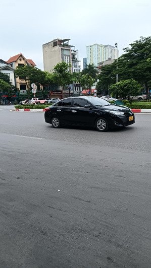 siêu phẩm kđt, văn quán, hà đông. 90 m², 4 tầng, giá 19,9 tỷ, đường 3 ô tô tránh vỉa hè đá bóng.