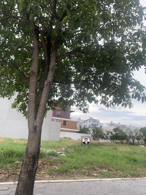 bán đất the seasons ngay lotte lái thiêu giá 4.4 tỷ, dt 5x21m. sổ sẵn