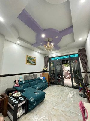 bán nhà 3pn, phòng thờ, 3wc, 51m2, trệt+2 lầu, hẻm xe hơi 6m, kdc đ. võ văn hát, p. long trường, q9
