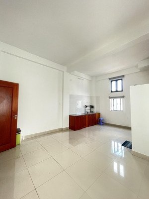 siêu phẩm siêu phẩm ngay trung tâm quận 7 !?