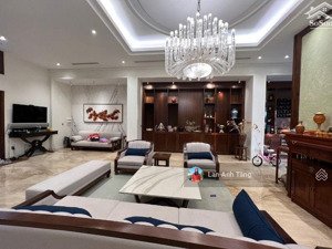 siêu hiếm biệt thự lô góc kđt trung yên 185m, 5 tầng, sát phố, đường 11m, vỉa hè rộng.