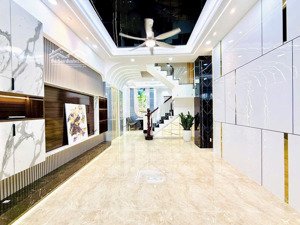 nhà đẹp 2 lầu gần chợ thạnh xuân hẻm 8m xe hơi