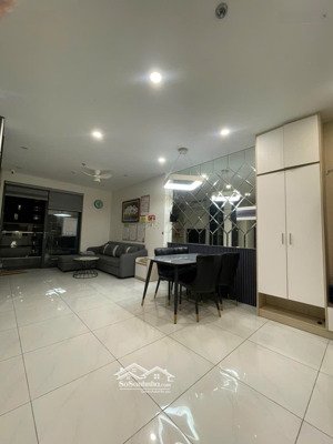 tôi cần cho thuê gấp căn hộ 3pn, full nội thất, cc skyview, chánh nghĩa, thủ dầu một, giá rẻ!