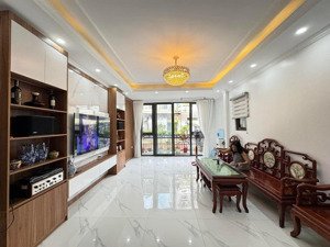 nhà đẹp thụy khuê, diện tích 48m2 , 6 tầng thang máy, mặt tiền 4,8m, giá 15,2 tỷ