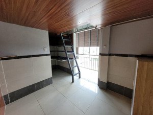 cc mini hiện đại, khang trang, cực kỳ thông thoáng, sát trục đường chính