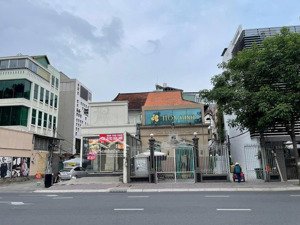 bán nhà siêu khan hiếm mặt tiền nguyễn chí thanh - dt: 18 x 40m - 2 tầng - giá bán 75 tỷ tl