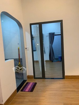 2.2 tỉ nhà c4 hội an, cửa đại. cho thuê 6tr/ tháng. đi bộ tắm biển.