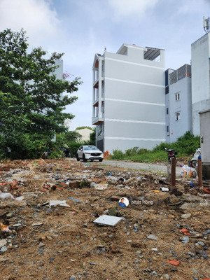 bán đất thổ cư 60m2 đường nhựa 8m ngay trung tâm quận 7
