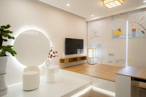 cần bán căn studio 29m2 đủ đồ đẹp toà s1 sky oasis ecopark.lh ạ