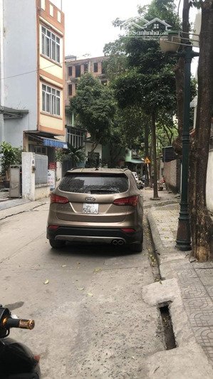 bán nhà ngõ ô tô tránh phố phạm tuấn tài, cầu giấy - 68 m2 x 5t, mặt tiền 5,7 m. sđcc, giá 27 tỷ.