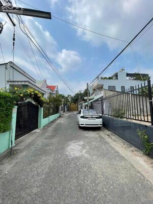 Lô đất đẹp, đường nhựa 5m, một sẹc Nguyễn Bá Học, gần Vincom, giá dưới 3 tỷ