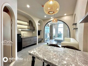 căn hộ 1 phòng ngủ ban công full nội thất cao cấp ban công lớn đường tô hiến thành , quận 10