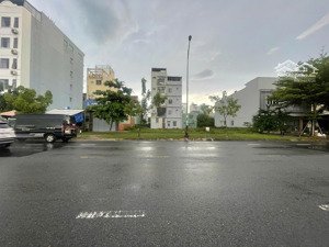 bán nhanh lô siêu vip đất biển sơn thủy, mặt tiền nguyễn đức thuận, 90m2 giá cực tốt