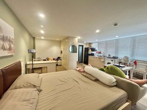 siêu phẩm nhà mớiiii cho thuê căn hộ ban công siêu đẹp