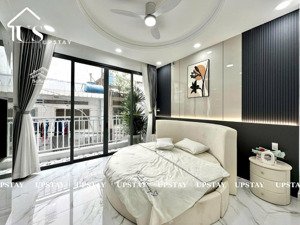 premium 1-bedroom apartment with balcony and full high-end furniture on to hien thanh street, d10