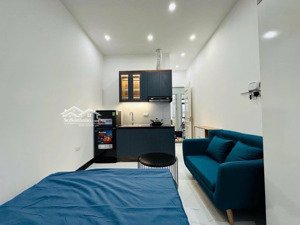 ccmn nguyễn khánh toàn 80m 23ph 7 tầng thang máy 2 thoáng ô tô đỗ cửa dòng tiền ổn 25.3 tỷ