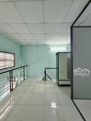 nhà trống hẻm xe hơi giá tốt trung tâm tân bình chỉ 2.9 tỷ