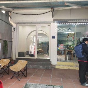 mbkd phố thái hà - tầng 1 thông sàn, vỉa hè rộng