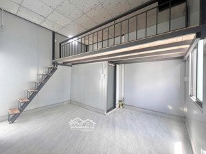 phòng mới tinh duplex rộng, thoáng giá cả phù hợp