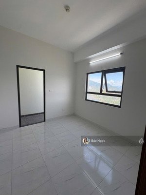 bán căn hộ ssh09 hà quang 1 view sông rẻ nhất thị trường dt : 45 m2 2 pn 1 vệ sinh (1 tỷ 320 )