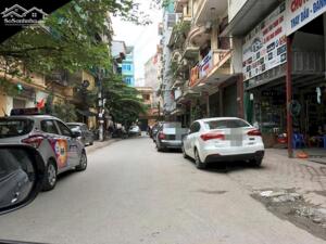 Cho thuê nhà ngõ ô tô - KD Nguyễn Khánh Toàn - Cầu Giấy 60m x 5T, 5PN5VS giá 25 triệu