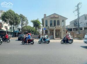 Bán nhà 3 tầng đẹp hẻm 468/ Phan Văn Trị ngag 8m 120m2 khu Quân đội chỉ 17.5 tỷ.