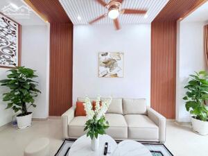 Bán nhà 3 tầng 3 mê 3 PN, 80 m2, 5 tỷ 950, kề chợ gần biển, đường 5m5, Thanh Khê, Đà Nẵng