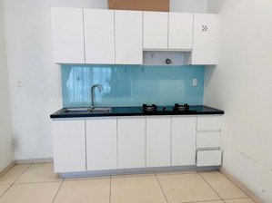 bán căn hộ hausneo 1pn+, tầng trung, thiết kế trần cao, đã có sổ, giá 2.820 bao thuế phí bên bán