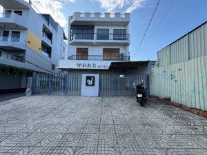 mặt bằng nhà nguyên căn siêu đẹp linh xuân gần chợ, kcn 3 tầng thông thoáng kinh doanh mọi ngành