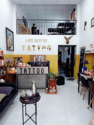 hẻm xe hơi gần etown cộng hoà - nhà ga t3 - aeon tân phú - phù hợp di chuyển lên trung tâm