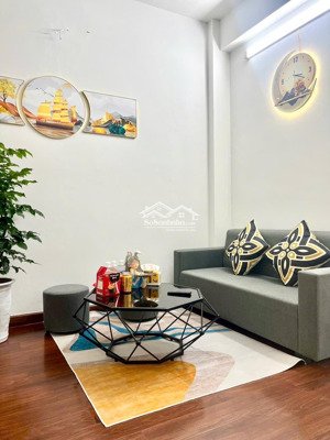 bán ccmn căn góc tầng trung, decor nội thất