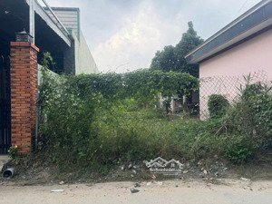 chủ ngộp cần ra nhanh lô đất 75m2, giá 1tỷ750, cách chợ thông dụng chỉ 5p di huyển,shr, full thổ cư