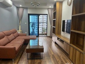 căn hộ 70 m² 2pn 2wc, full nội thất, sổ đỏ chính chủ. giá chỉ 3,xx tỷ vào ở ngay. lh 