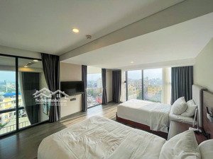 hàng hiếm. chính chủ gửi bán căn queen 180m2 tại pentstudio view cầu nhật tân đẹp