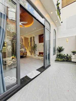 chính chủ cần bán nhà 2 tầng lê văn sỹ, p13 chỉ 9,3 tỷ có bớt lộc