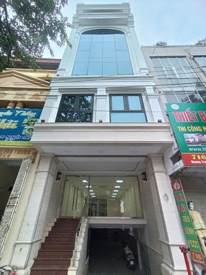 cho thuê nhà mặt phố quang trung, hà đông, dt 155m2x7 tầng 1 hầm, thông sàn, thang máy, pccc. 120tr