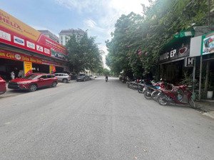 bán nhà phân lô vạn phúc himlam tố hữu 54m2 5 tầng 15 tỷ để sang châu âu